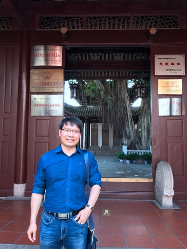 clip_image001.jpg http://pkunews.pku.edu.cn/2018zt/img/attachement/jpg/site2/20180420/64006a60c64a1c4400f656.jpg